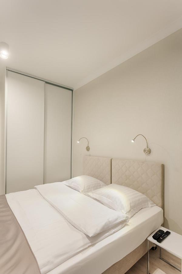 Mennica Residence Luxury Location ワルシャワ エクステリア 写真