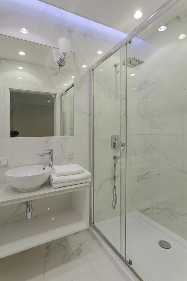 Mennica Residence Luxury Location ワルシャワ エクステリア 写真