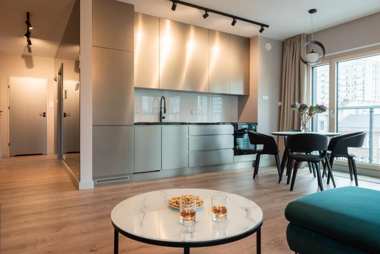Mennica Residence Luxury Location ワルシャワ エクステリア 写真